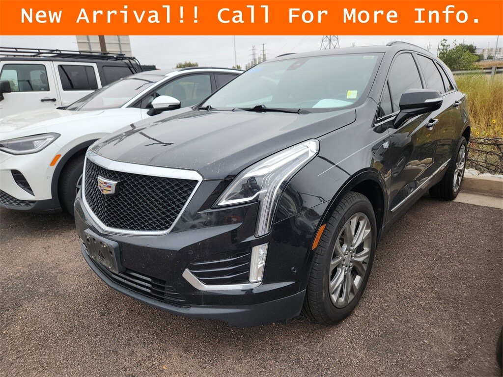 2020 Cadillac XT5 Sport photo 2