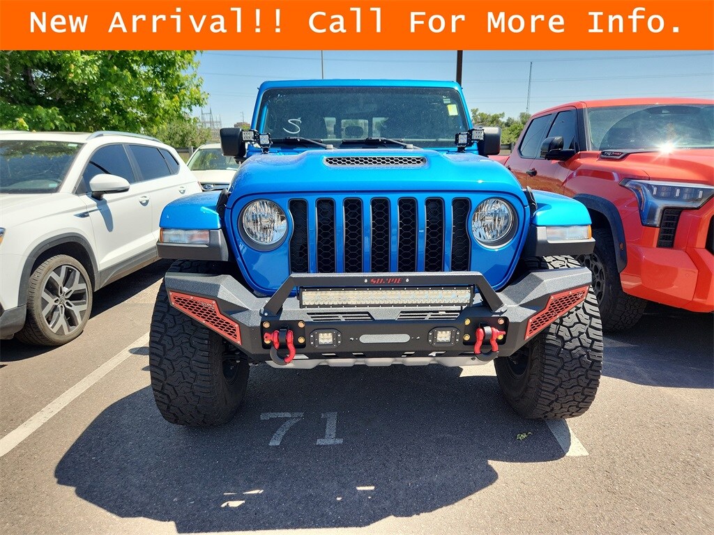 2022 Jeep Gladiator Mojave photo 2