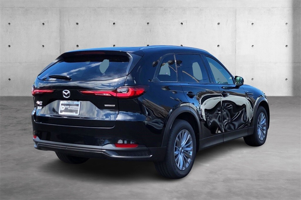 2025 Mazda CX-90 3.3 Turbo Preferred photo 3
