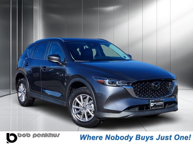 2023 Mazda CX-5 S Preferred package
