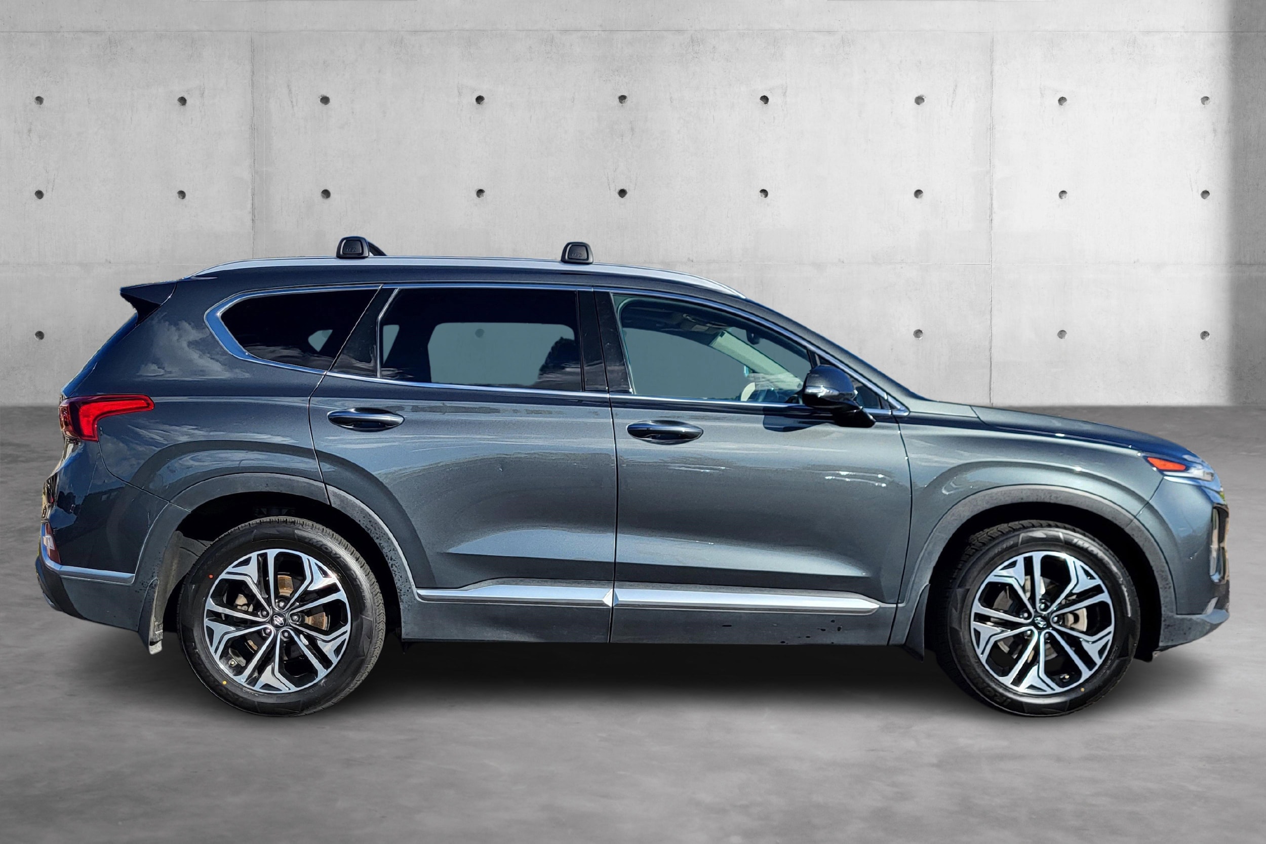 Used 2020 Hyundai Santa Fe SEL with VIN 5NMS3CAA0LH258516 for sale in Colorado Springs, CO