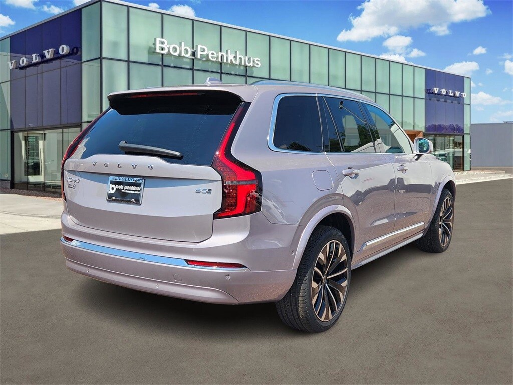 2026 Volvo XC90 B5 Plus photo 3
