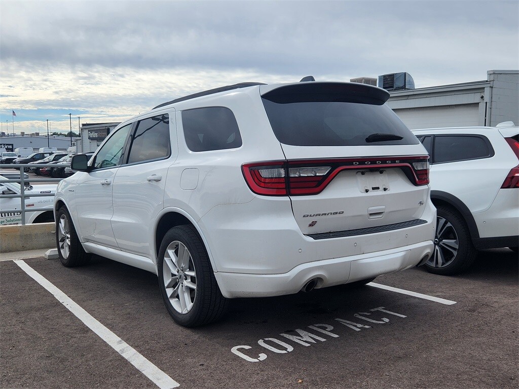 2023 Dodge Durango R/T Plus photo 2