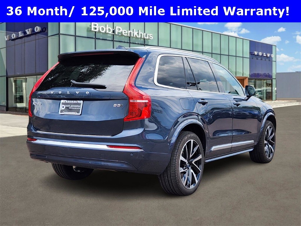 2023 Volvo XC90 B5 Plus photo 2