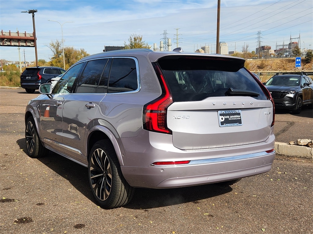 2026 Volvo XC90 Plus photo 3