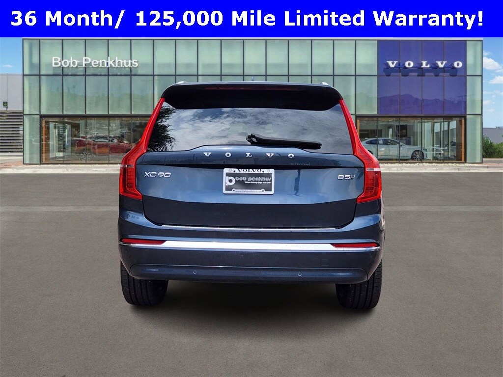 2023 Volvo XC90 B5 Plus photo 3