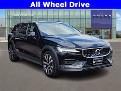 2022 Volvo V60 Cross Country T5 Wagon