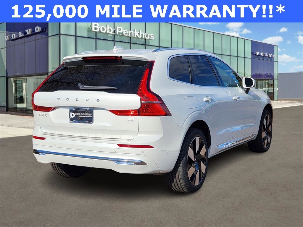 2023 Volvo XC60 Recharge Hybrid Ultimate photo 3