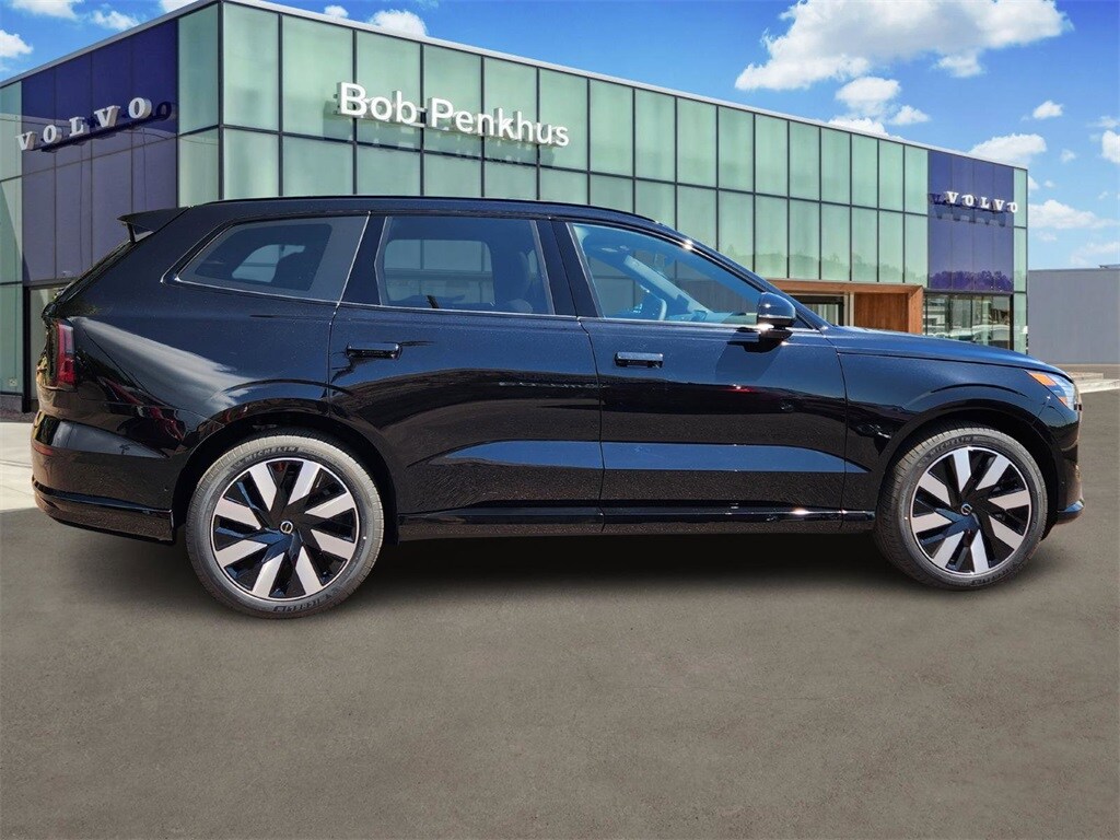 2025 Volvo EX90 Ultra photo 2