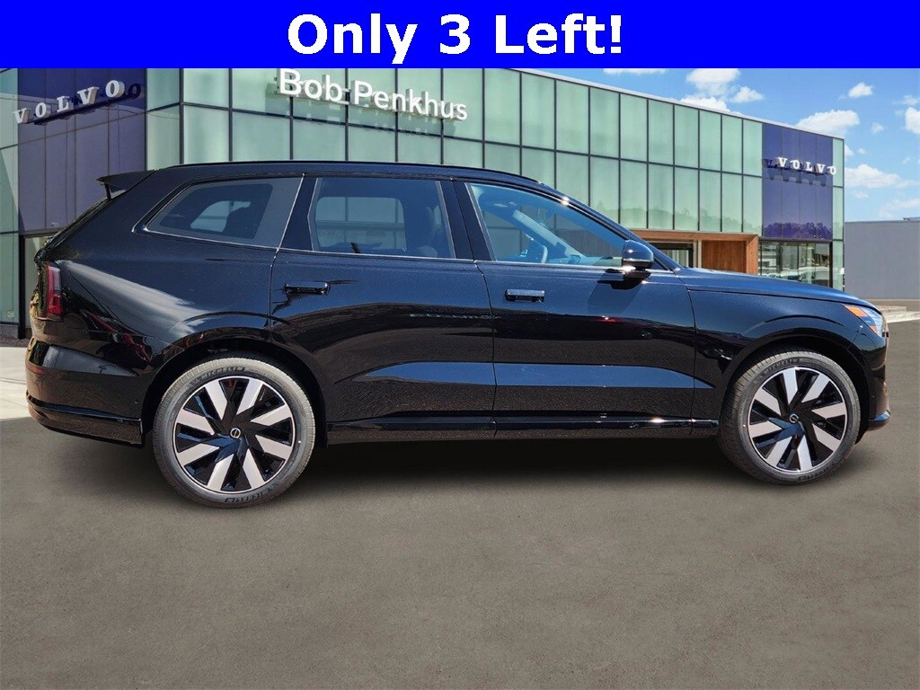 2025 Volvo EX90 Twin Motor Ultra photo 2