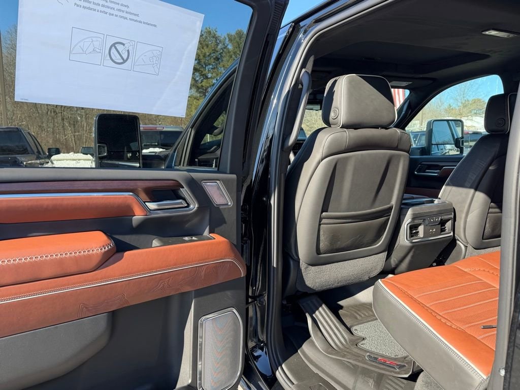 2026 GMC Sierra 2500HD Denali Ultimate - Photo 9