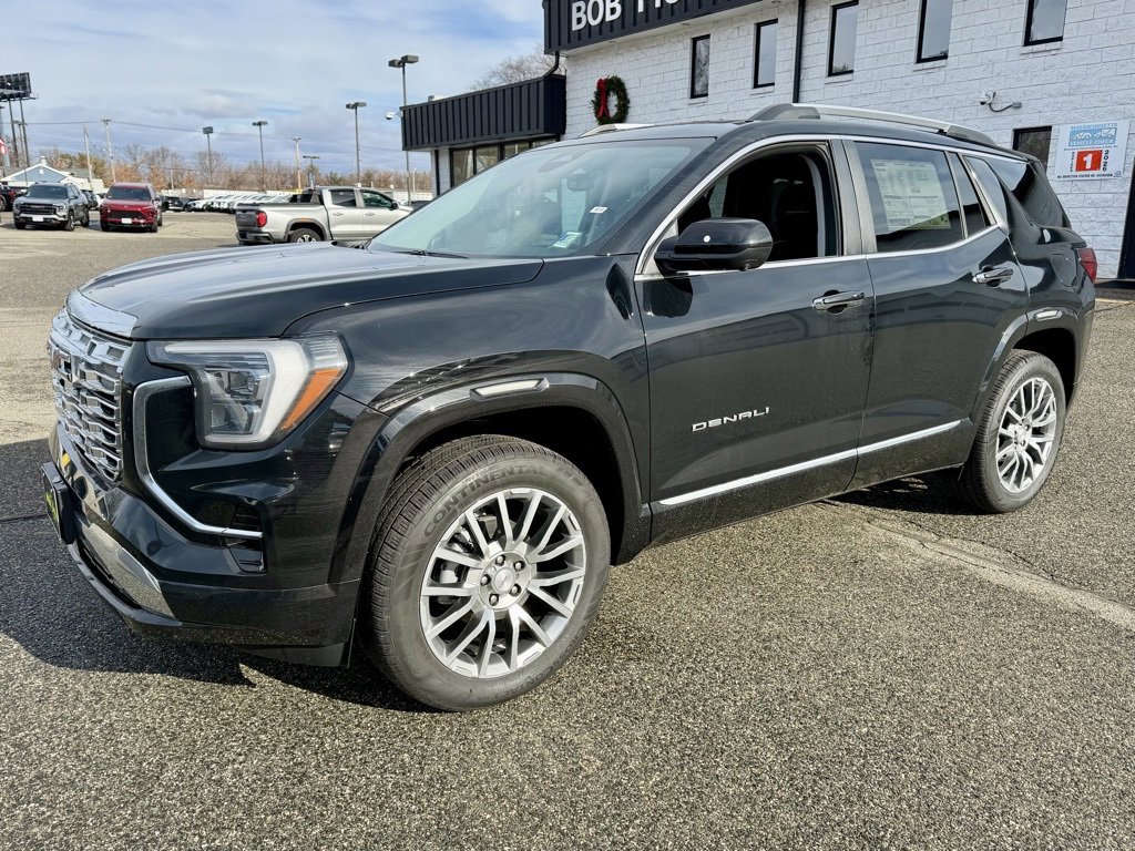2026 GMC Terrain Denali's photo