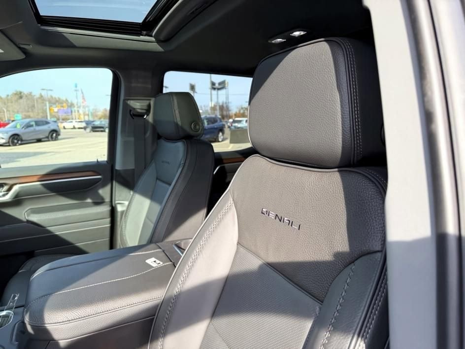 2026 GMC Sierra 1500 Denali - Photo 13