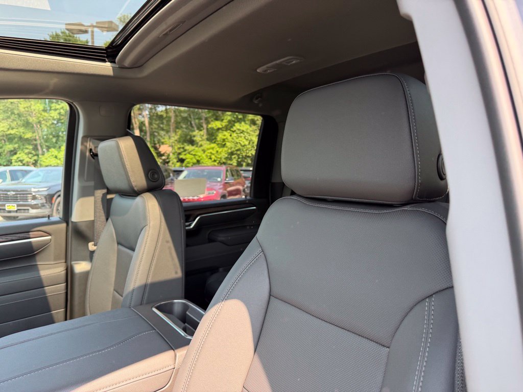 2025 GMC Sierra 2500HD SLT - Photo 18