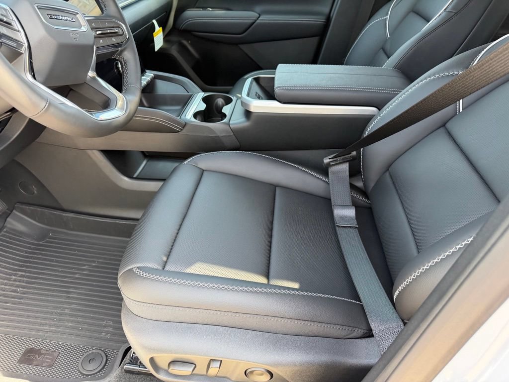 2027 GMC Terrain Denali - Photo 18