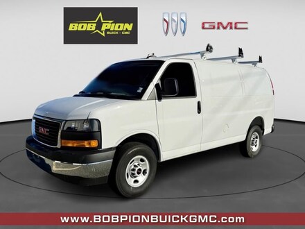 2025 GMC Savana Cargo 2500 Work Van Van