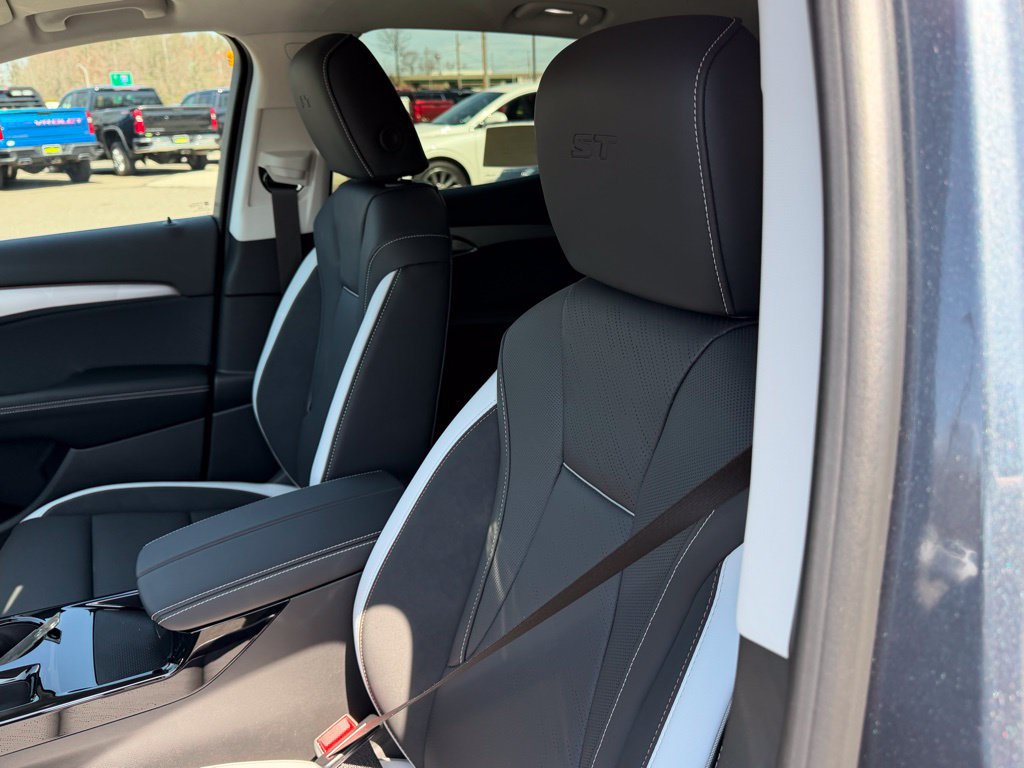2026 Buick Envision Sport Touring - Photo 16