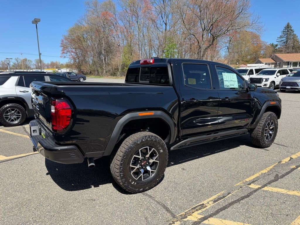 2026 GMC Canyon AT4X - Photo 7
