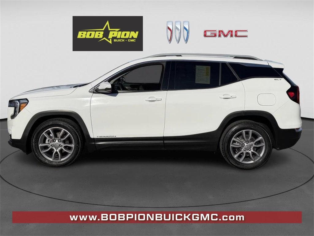 Used 2023 GMC Terrain SLT SUV