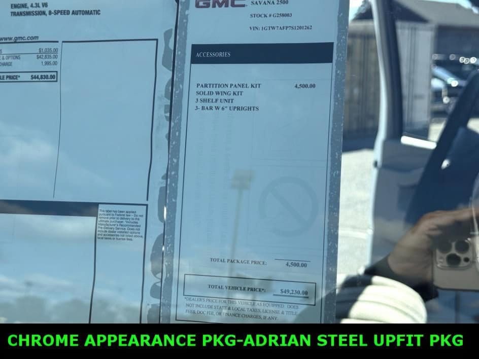 2025 GMC Savana Cargo Work Van - Photo 16