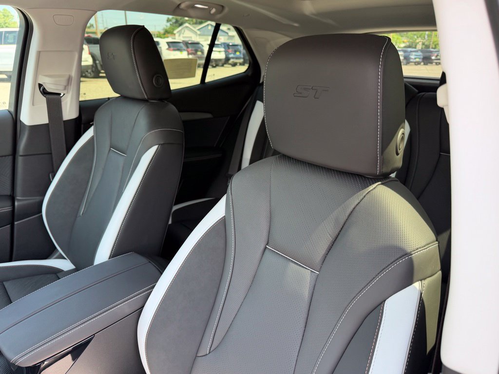 2026 Buick Envision Sport Touring - Photo 15