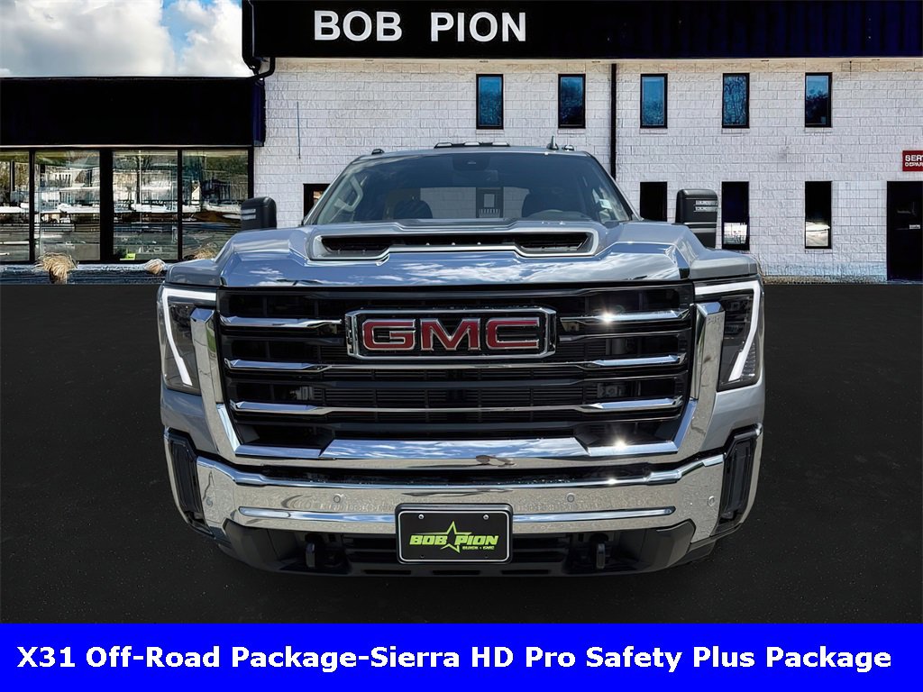 2025 Gmc Sierra 2500 HD SLE photo 2