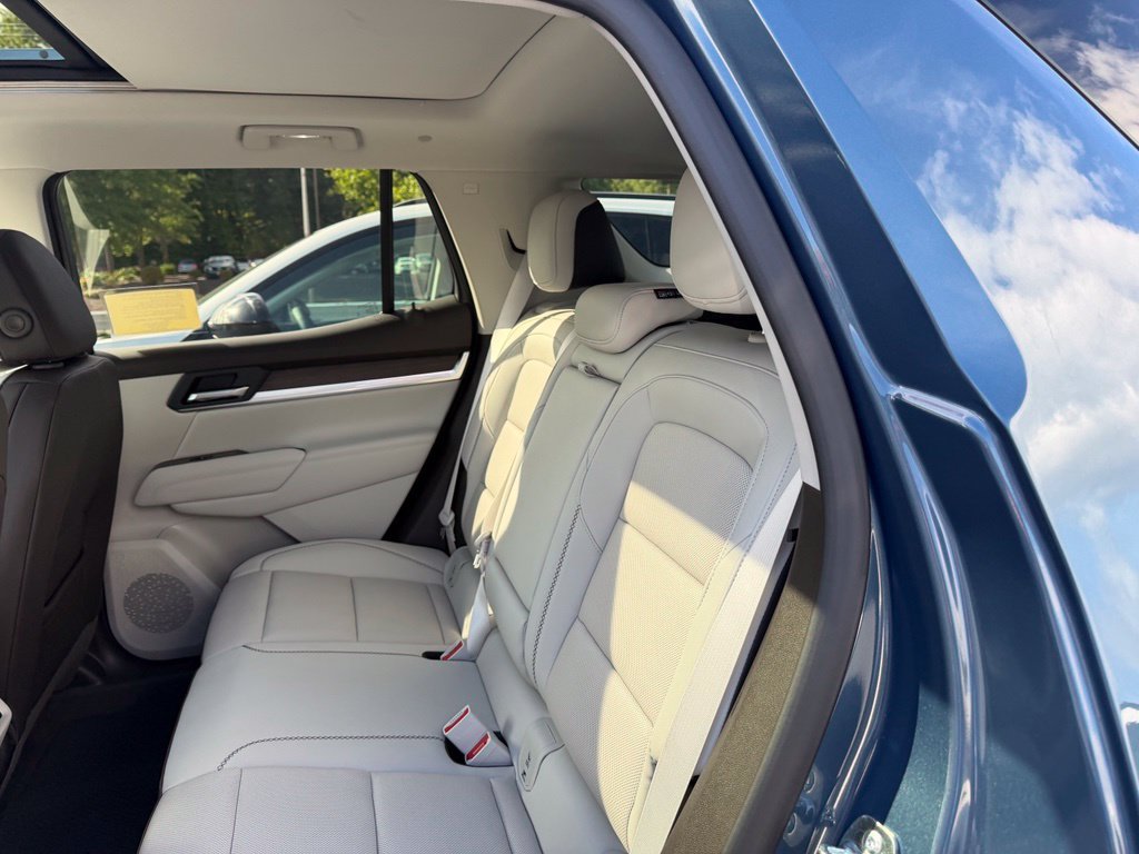 2027 GMC Terrain Denali - Photo 9