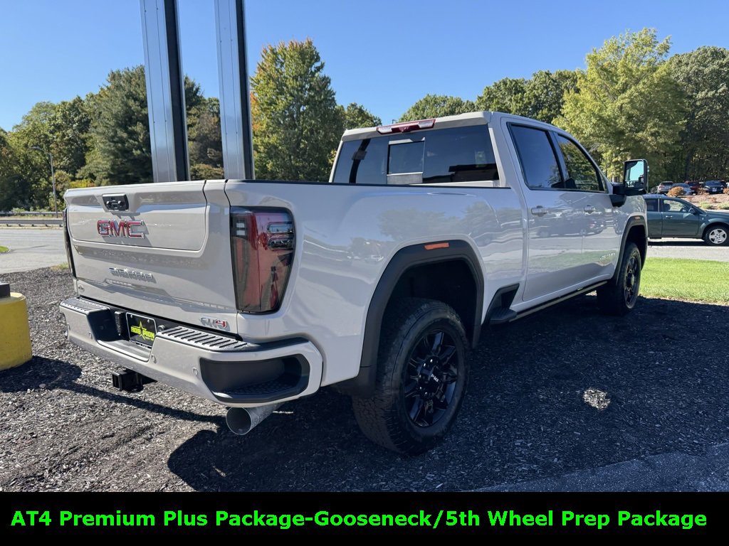 2026 Gmc Sierra 3500 HD AT4 photo 3