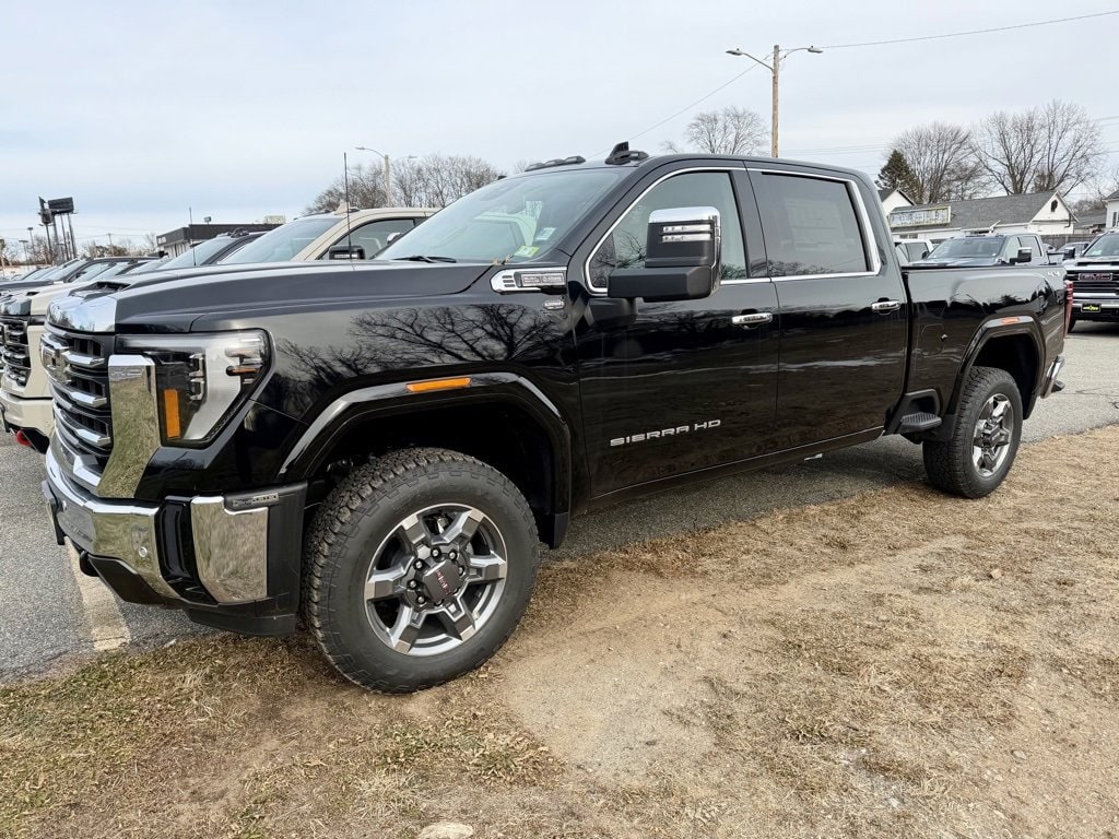 2025 GMC Sierra 2500HD SLT's photo