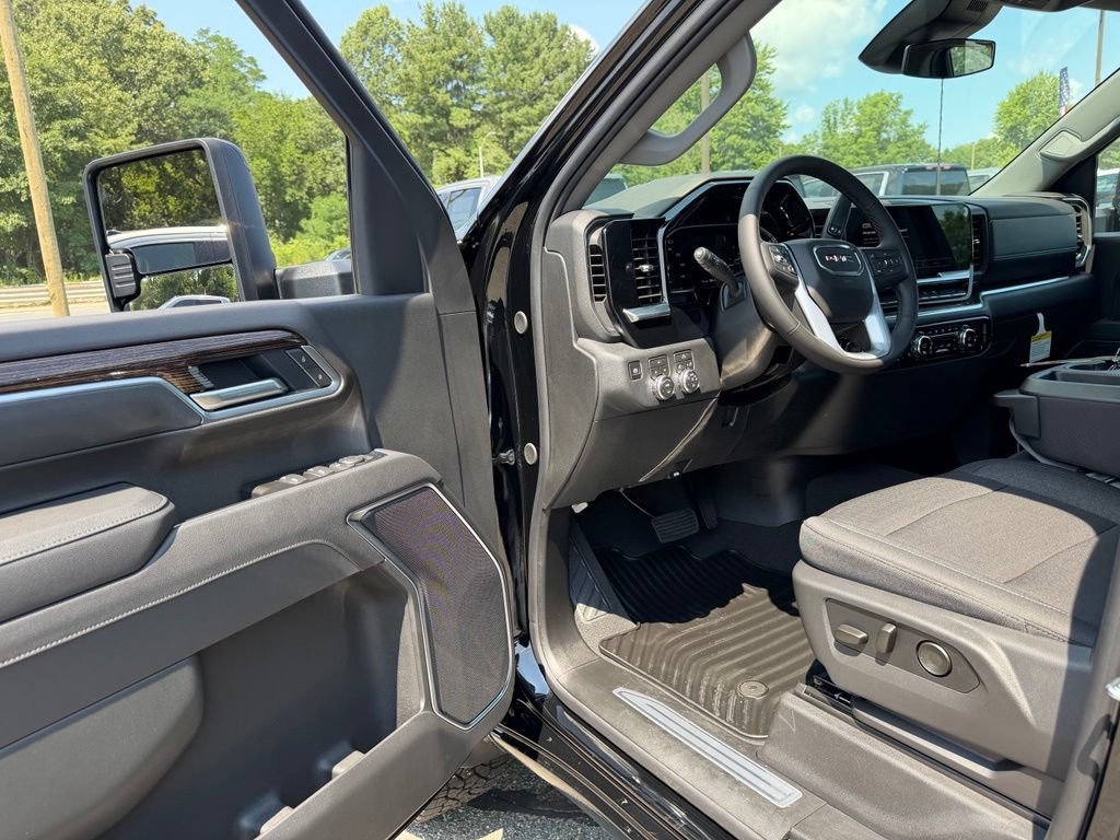 2026 GMC Sierra 2500HD SLE - Photo 17