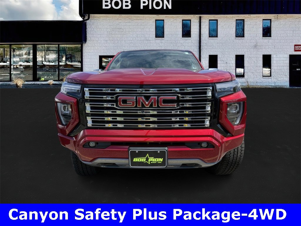 2025 Gmc Canyon Denali photo 2