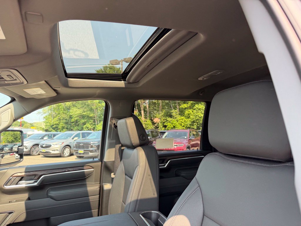 2025 GMC Sierra 2500HD SLT - Photo 19