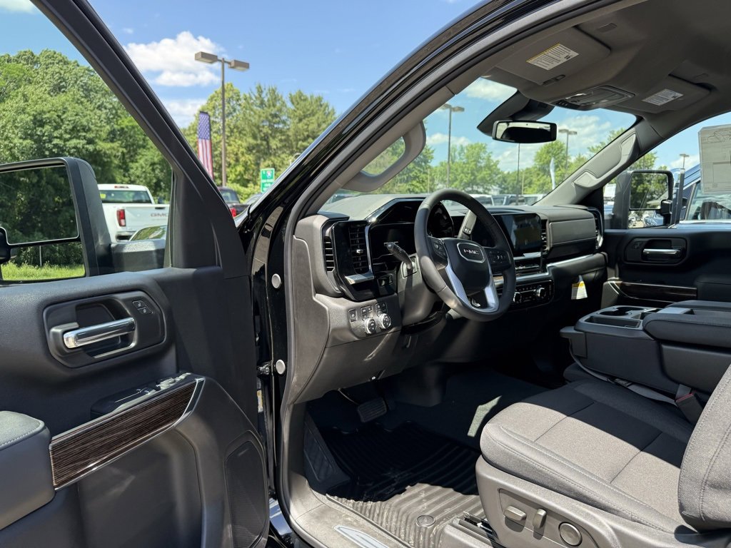 2025 GMC Sierra 2500HD SLE - Photo 22