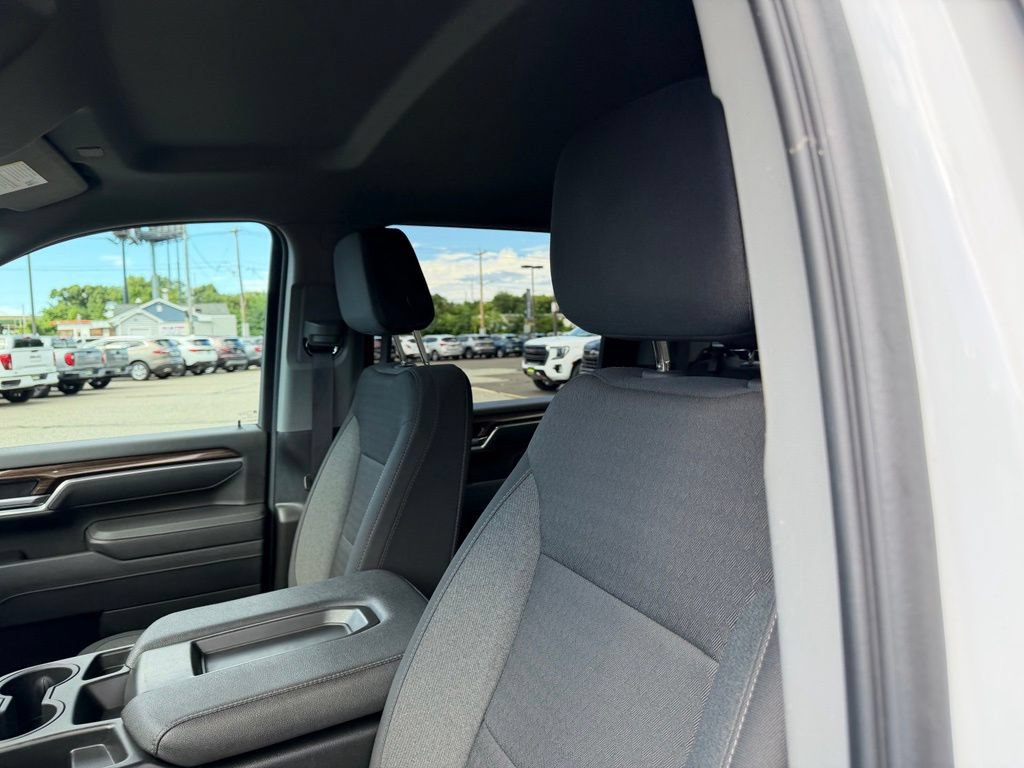 2025 Chevrolet Silverado 2500HD LT - Photo 11