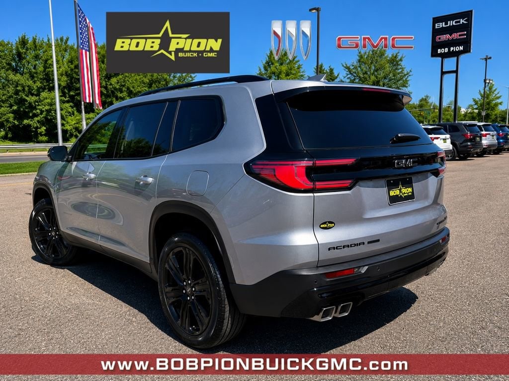 2026 GMC Acadia Elevation - Photo 3