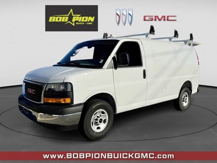 2025 GMC Savana Cargo 2500 Work Van Van