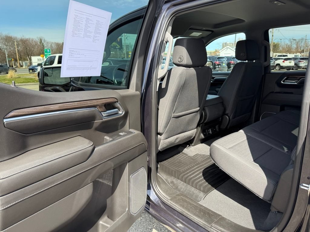 2022 Chevrolet Silverado 1500 LT - Photo 14