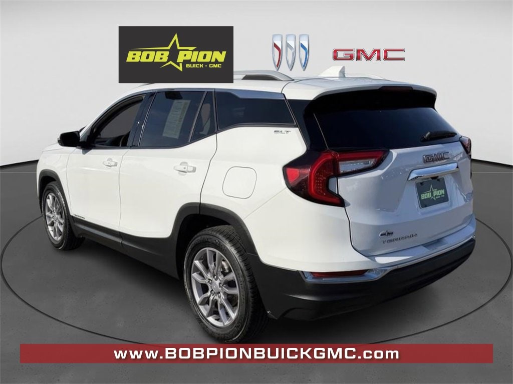 Used 2023 GMC Terrain SLT SUV