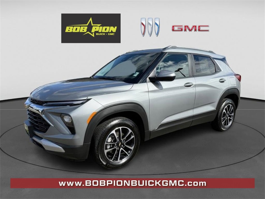 2025 Chevrolet Trailblazer LT's photo