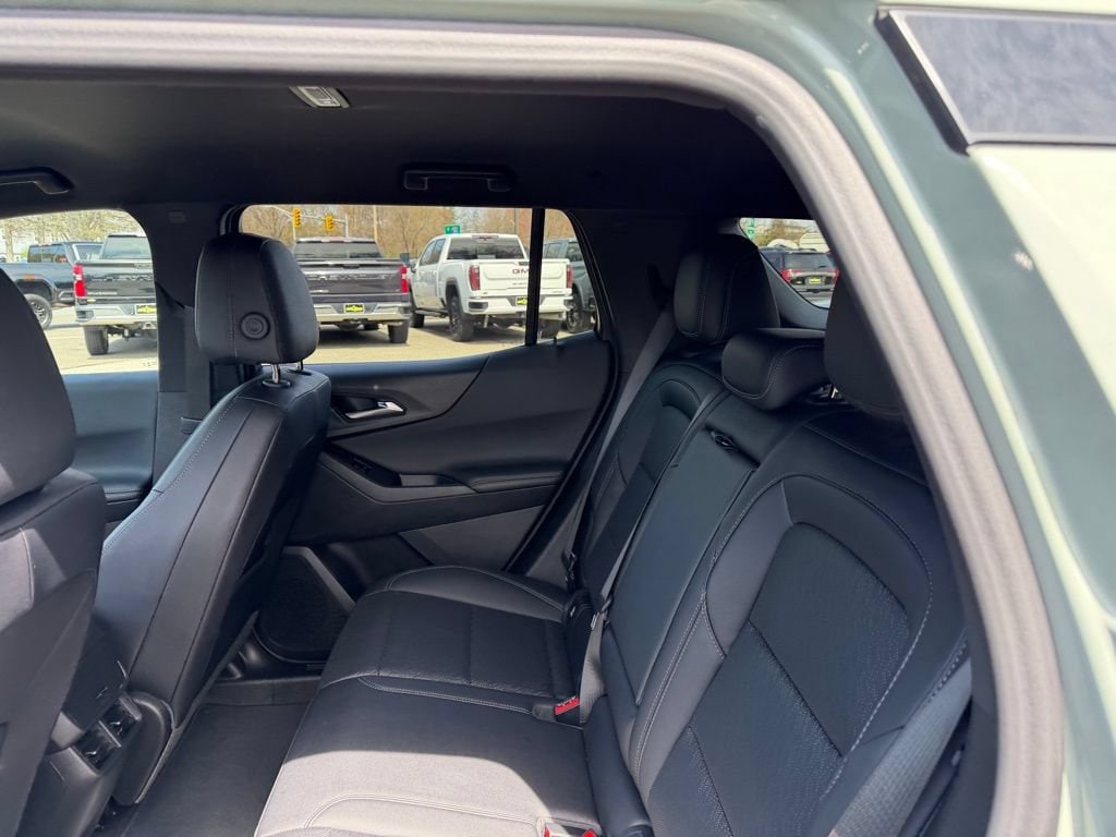2025 Chevrolet Equinox LT - Photo 9