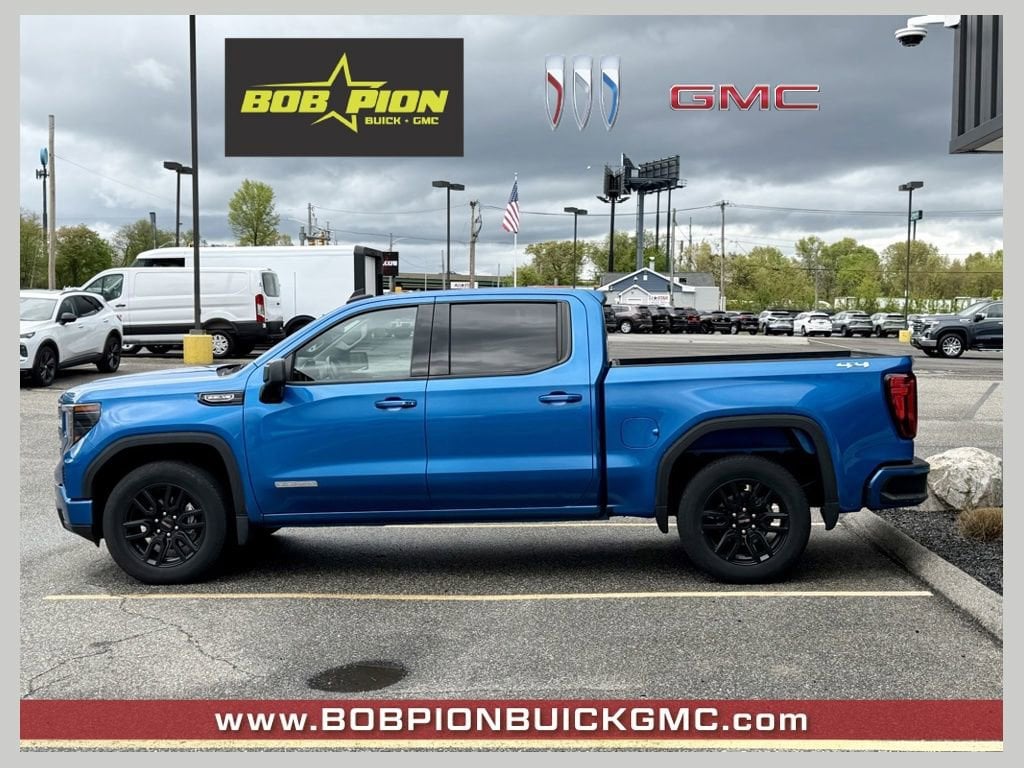 2023 GMC Sierra 4WD Crew Cab Short Box Elevation's photo