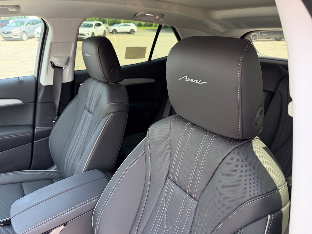2026 Buick Envision Avenir - Photo 14
