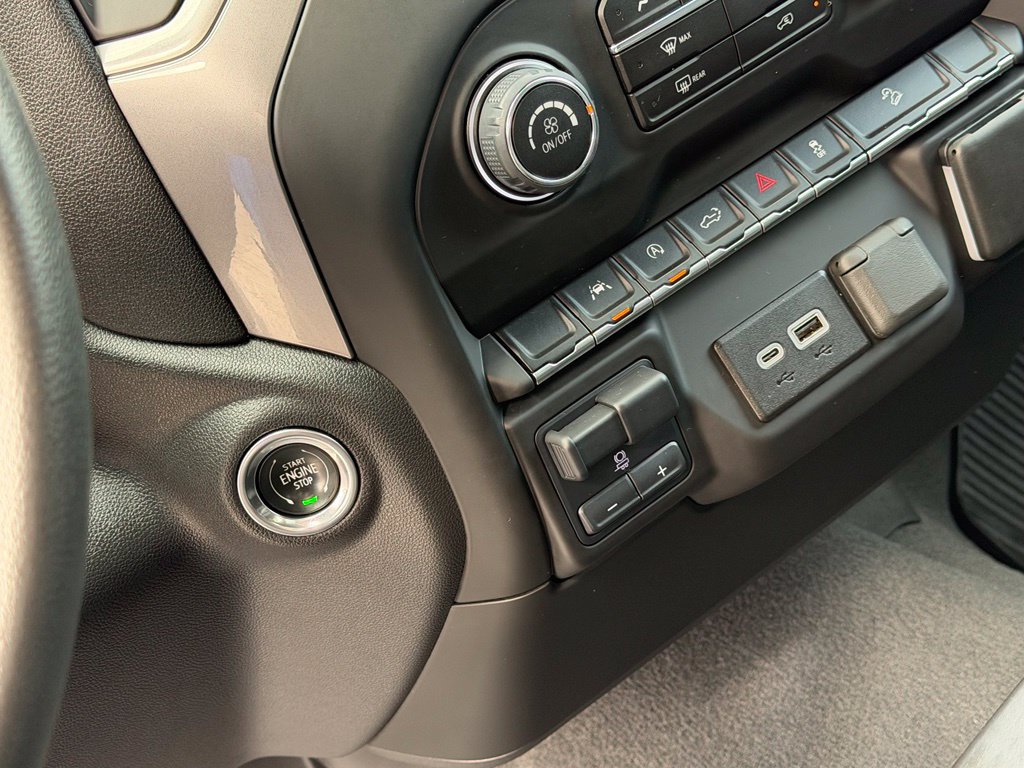 2024 Chevrolet Silverado 1500 Custom - Photo 22