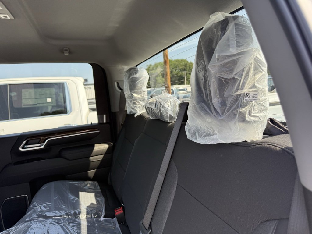2025 Gmc Sierra 2500 HD SLE photo 4
