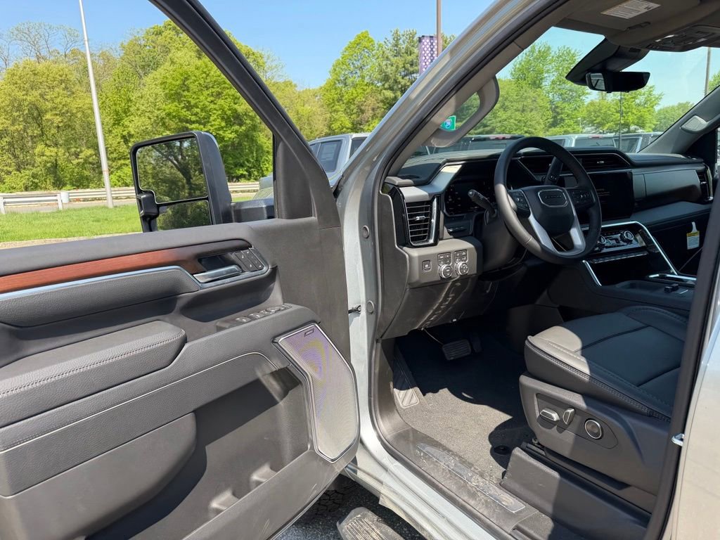 2026 GMC Sierra 2500HD Denali - Photo 16