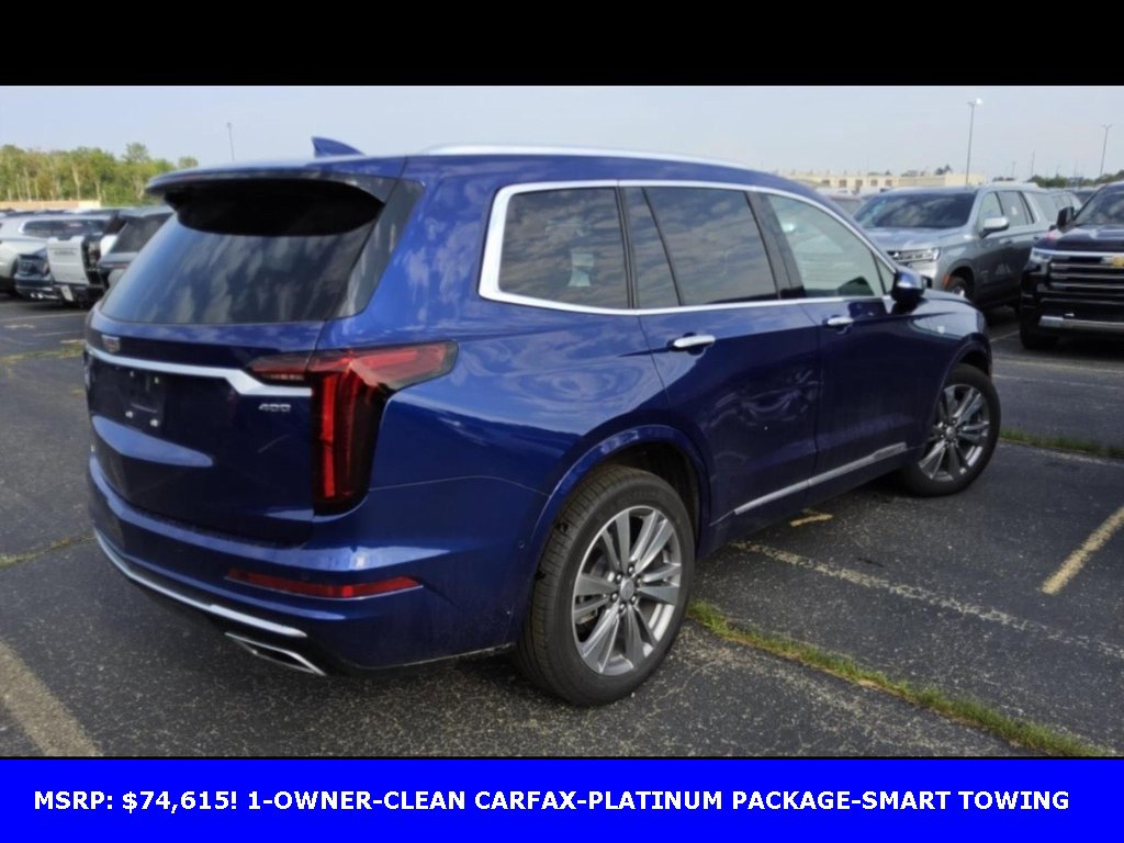 2025 Cadillac XT6 Premium Luxury photo 3