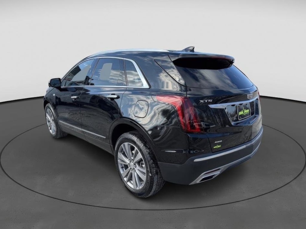 Used 2025 CADILLAC XT5 Premium Luxury SUV