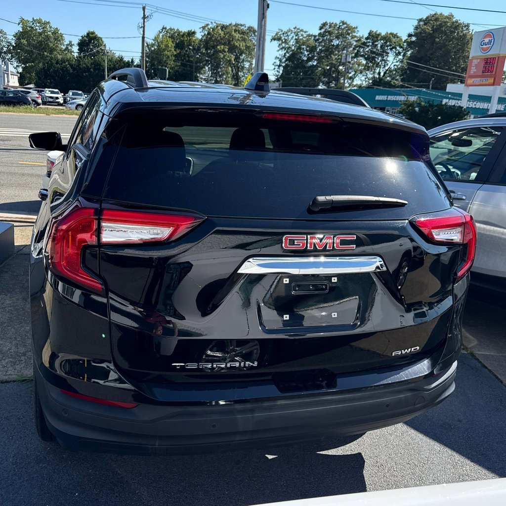 2022 Gmc Terrain SLE photo 2
