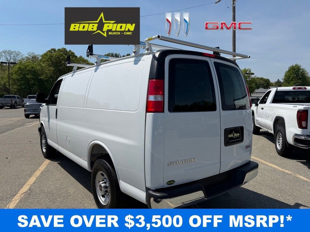 2025 GMC Savana Cargo Work Van - Photo 4