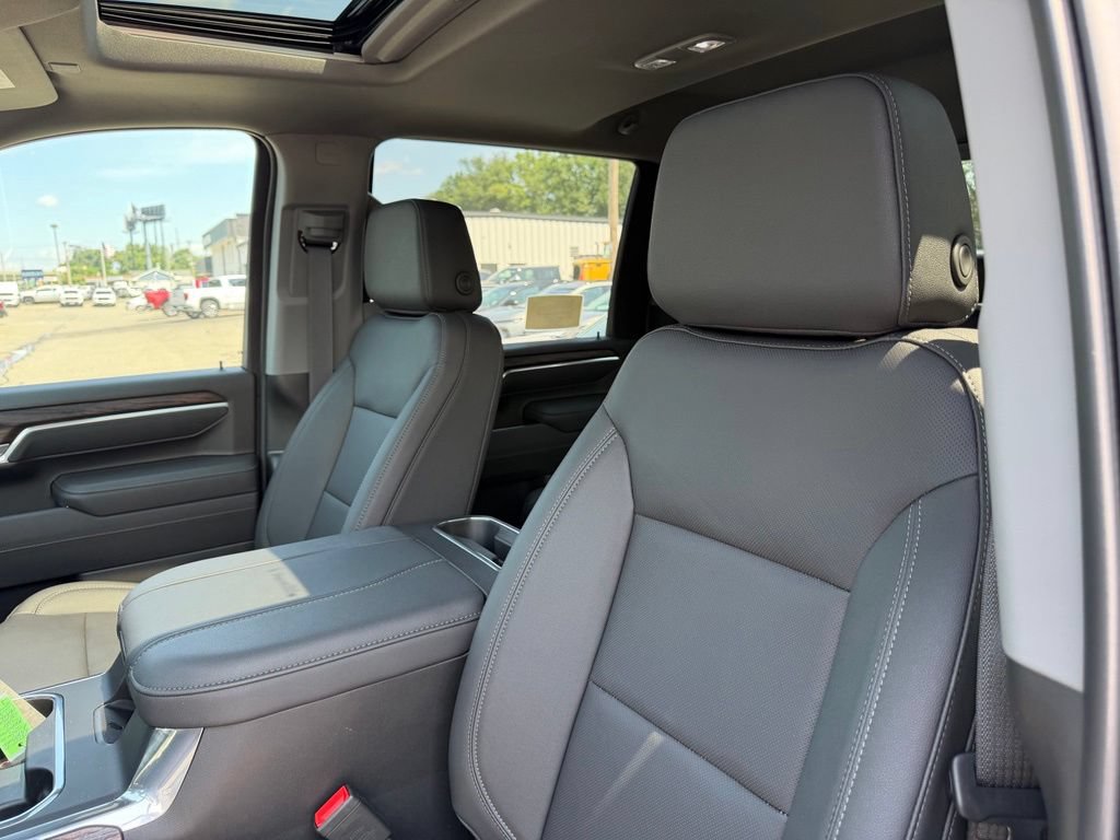 2026 GMC Sierra 2500HD SLT - Photo 17